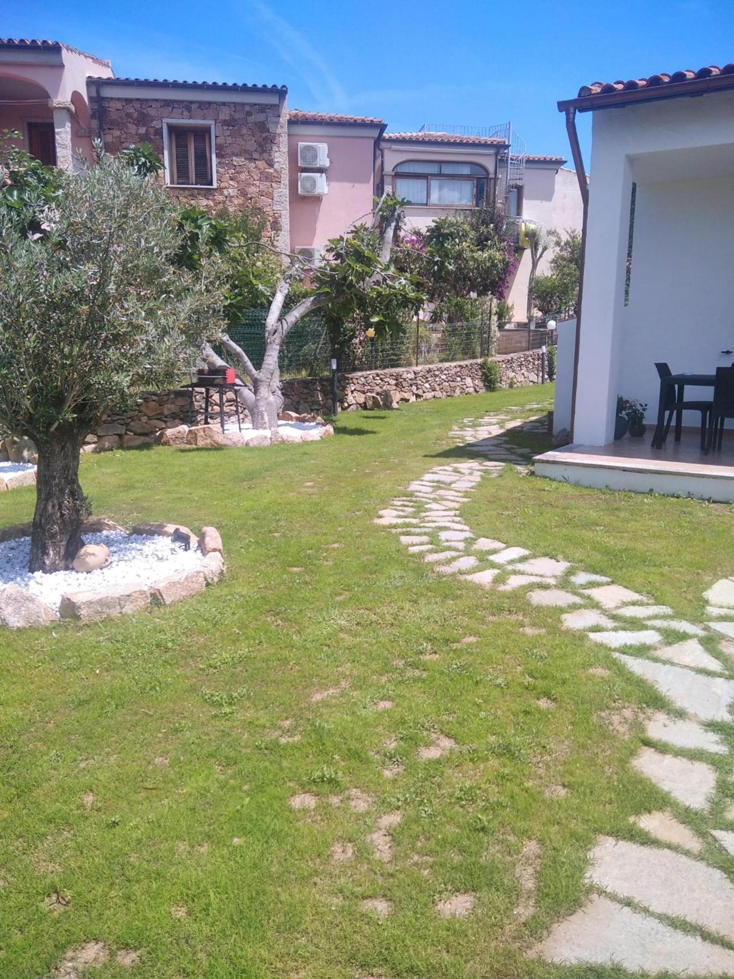 Villetta Cala D'Ambra San Teodoro  Extérieur photo